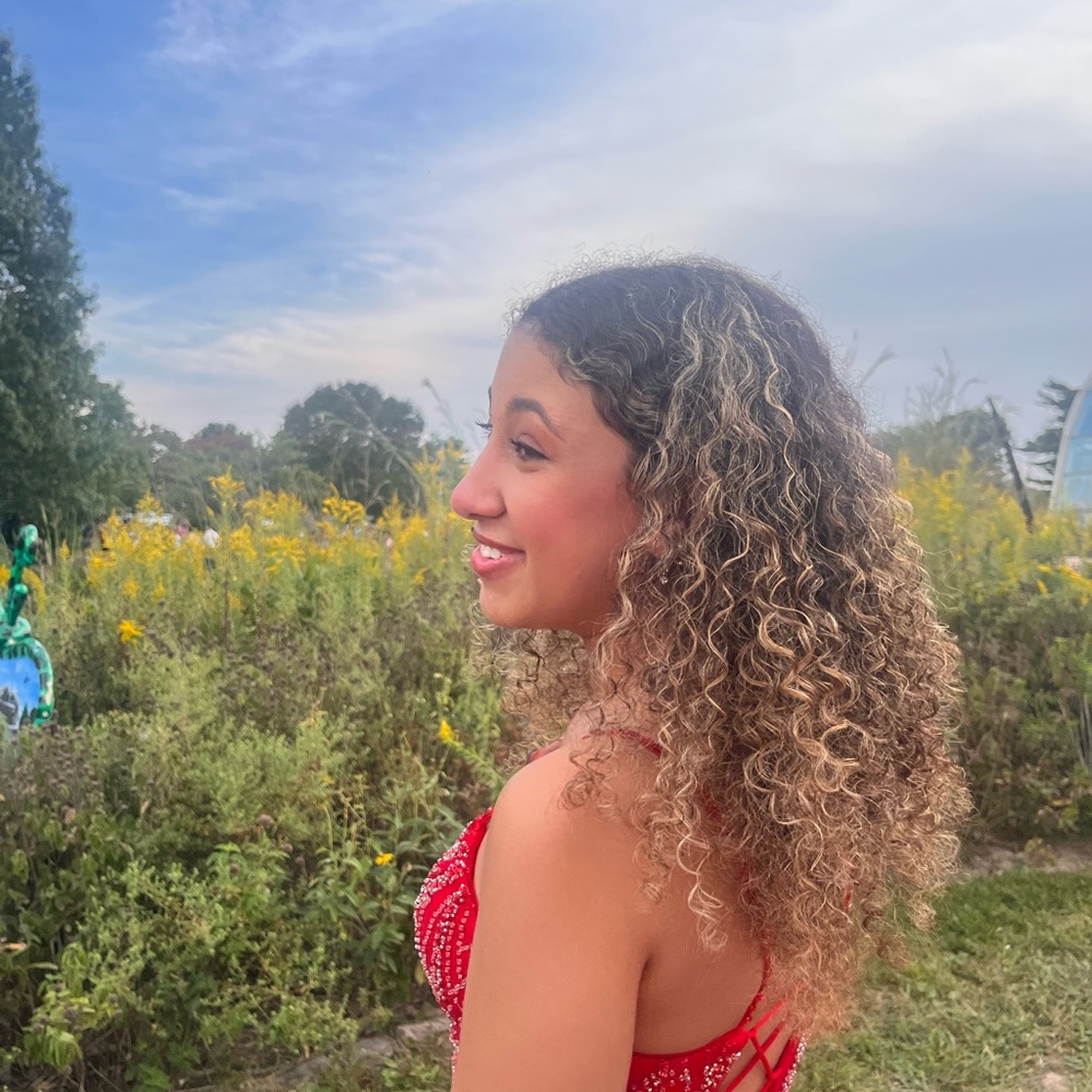 Meet your Posher, Adriana